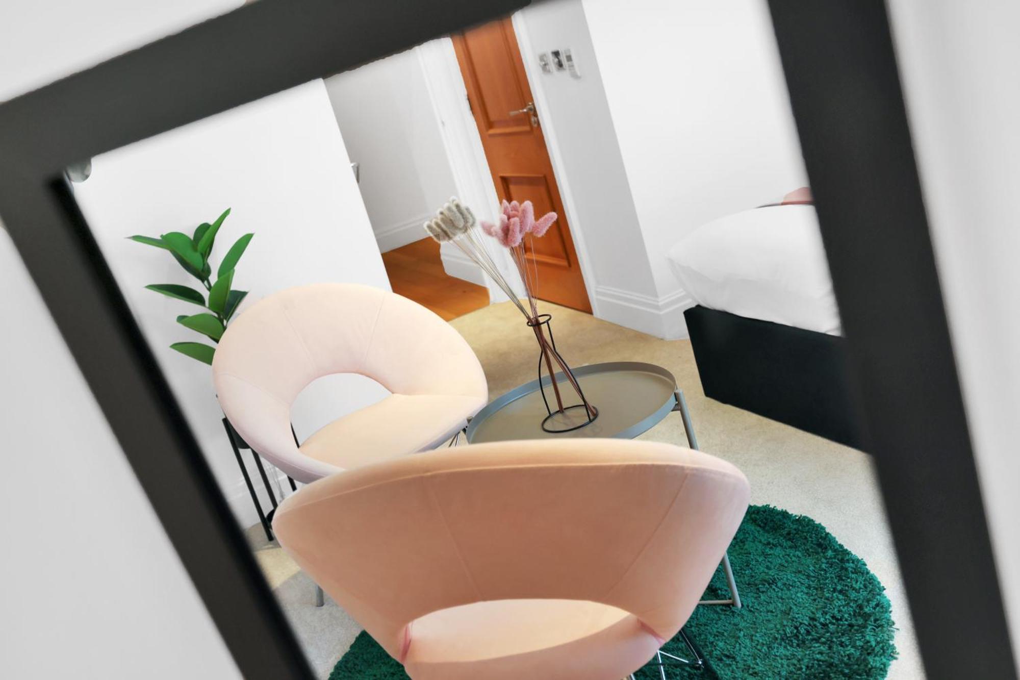 Sleeps 8, Parking, River Views, Chelsea 3 Bdr Apartamento *