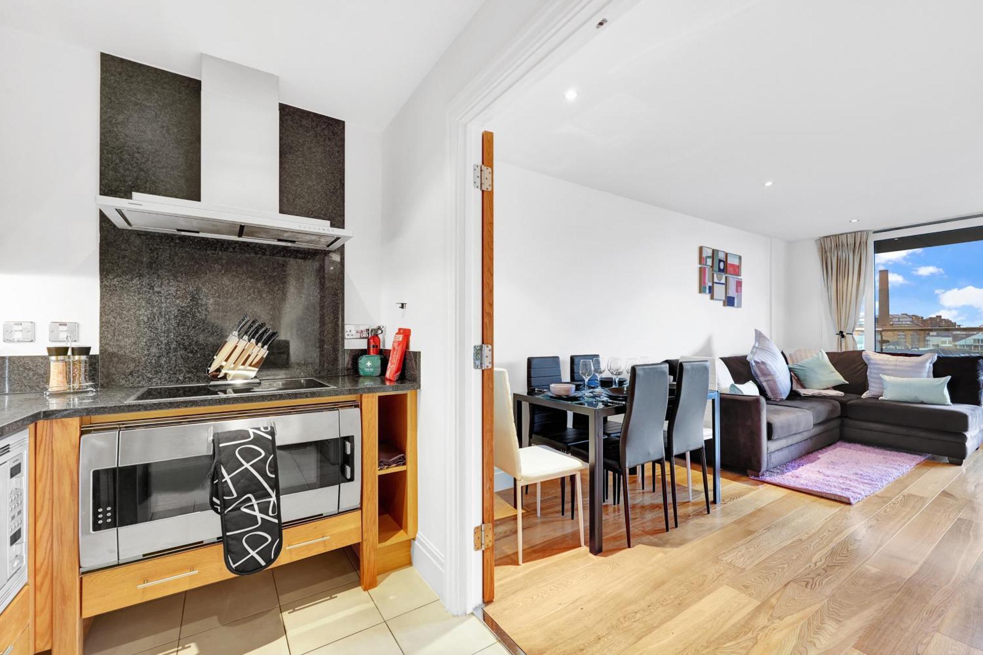 Sleeps 8, Parking, River Views, Chelsea 3 Bdr Apartamento *