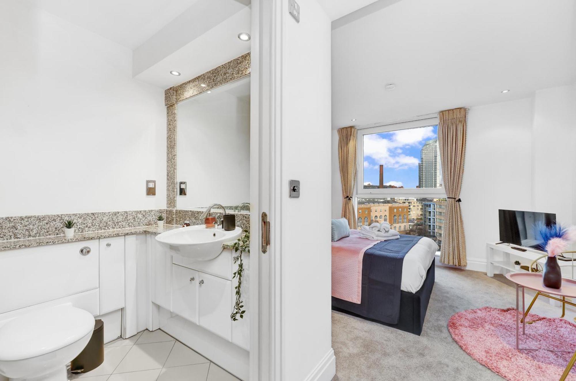 Apartamento Sleeps 8, Parking, River Views, Chelsea 3 Bdr *