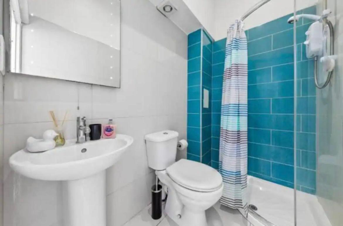 Apartment - 2 Bedroom Flat Near Clapham Junction Cj *