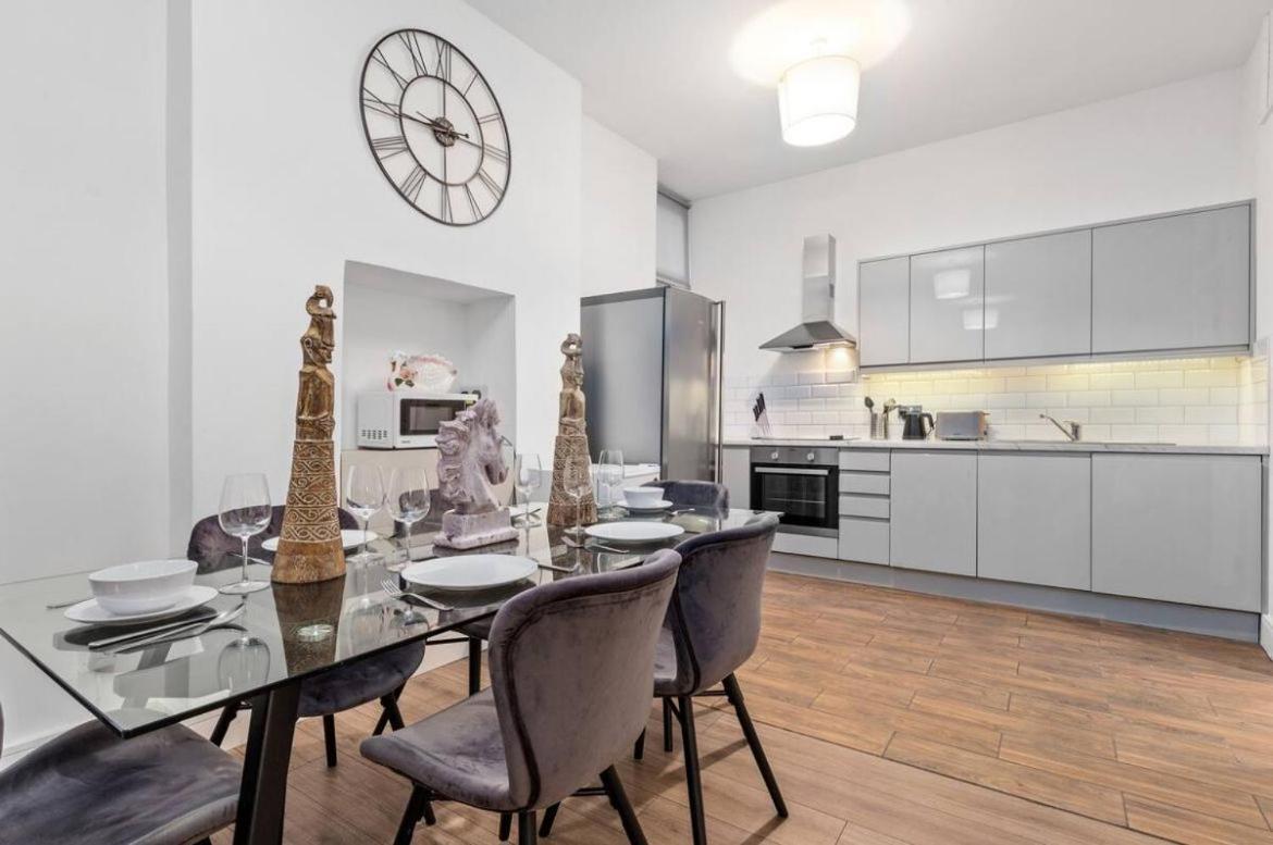 Majestic 2-bedroom Flat In Knightsbridge-hyde Park Kb70 Appartement Londres