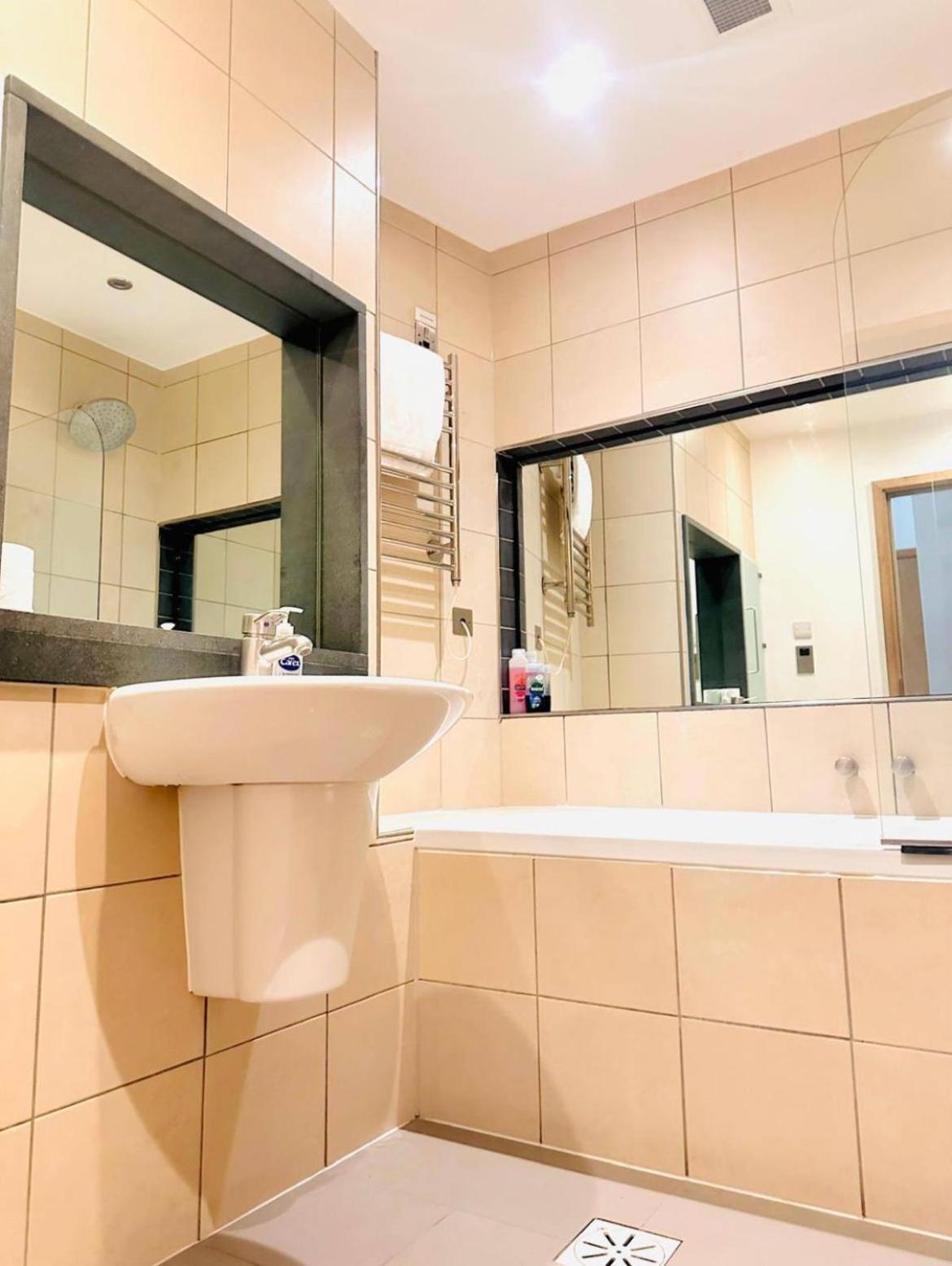 High In St James-piccadilly Cov10 Apartamento