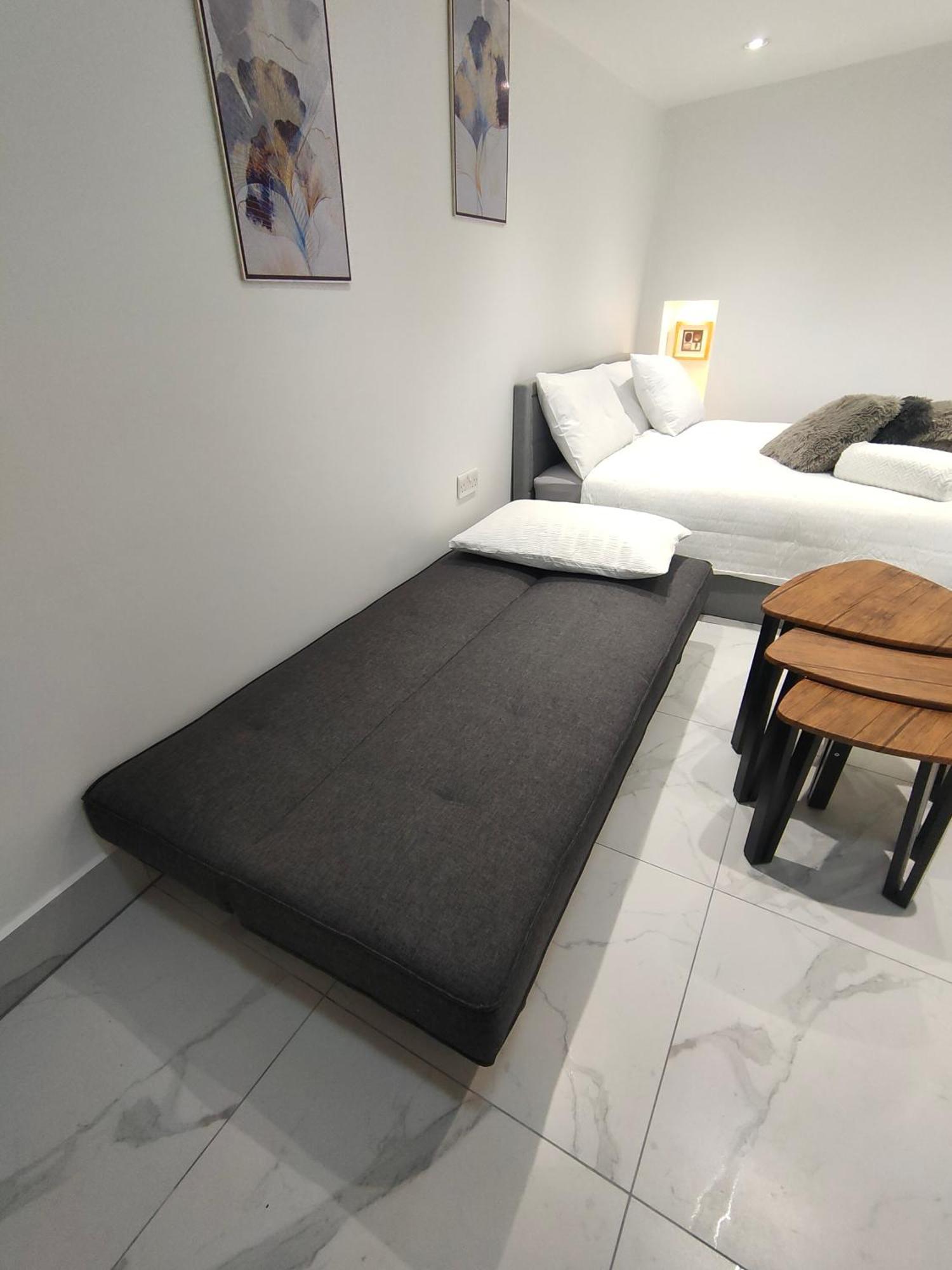New Look Lux In Apartment