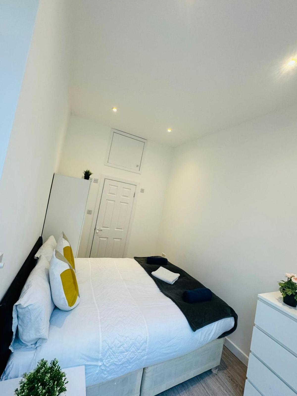 Harrow Road One Bedroom Appartement