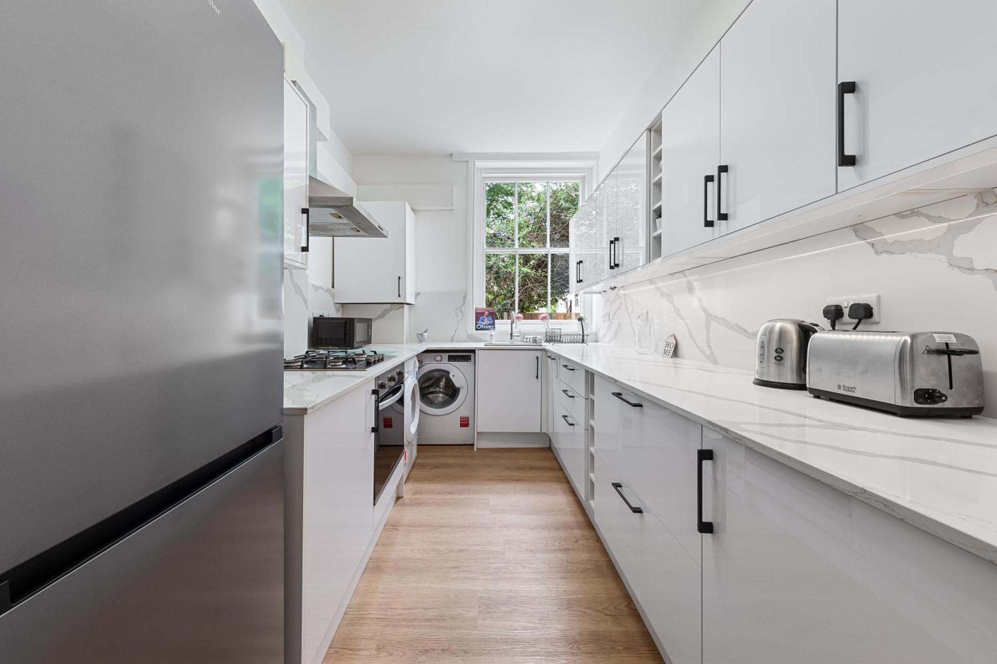 Maida Vale, Modern Apt, Sleeps 4, London. Apartamento