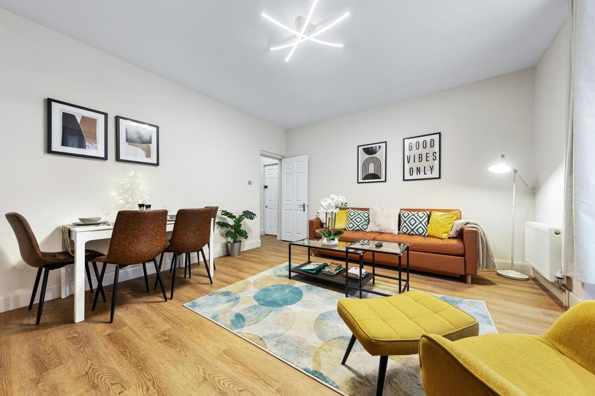 Maida Vale, Modern Apt, Sleeps 4, London. Apartamento