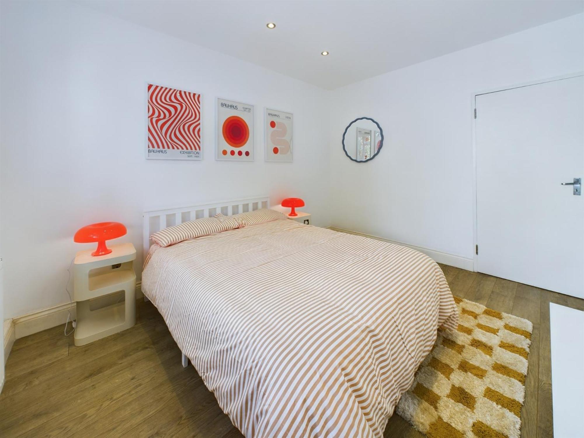 The Earl's Court Hideaway - Warm 3bdr House
