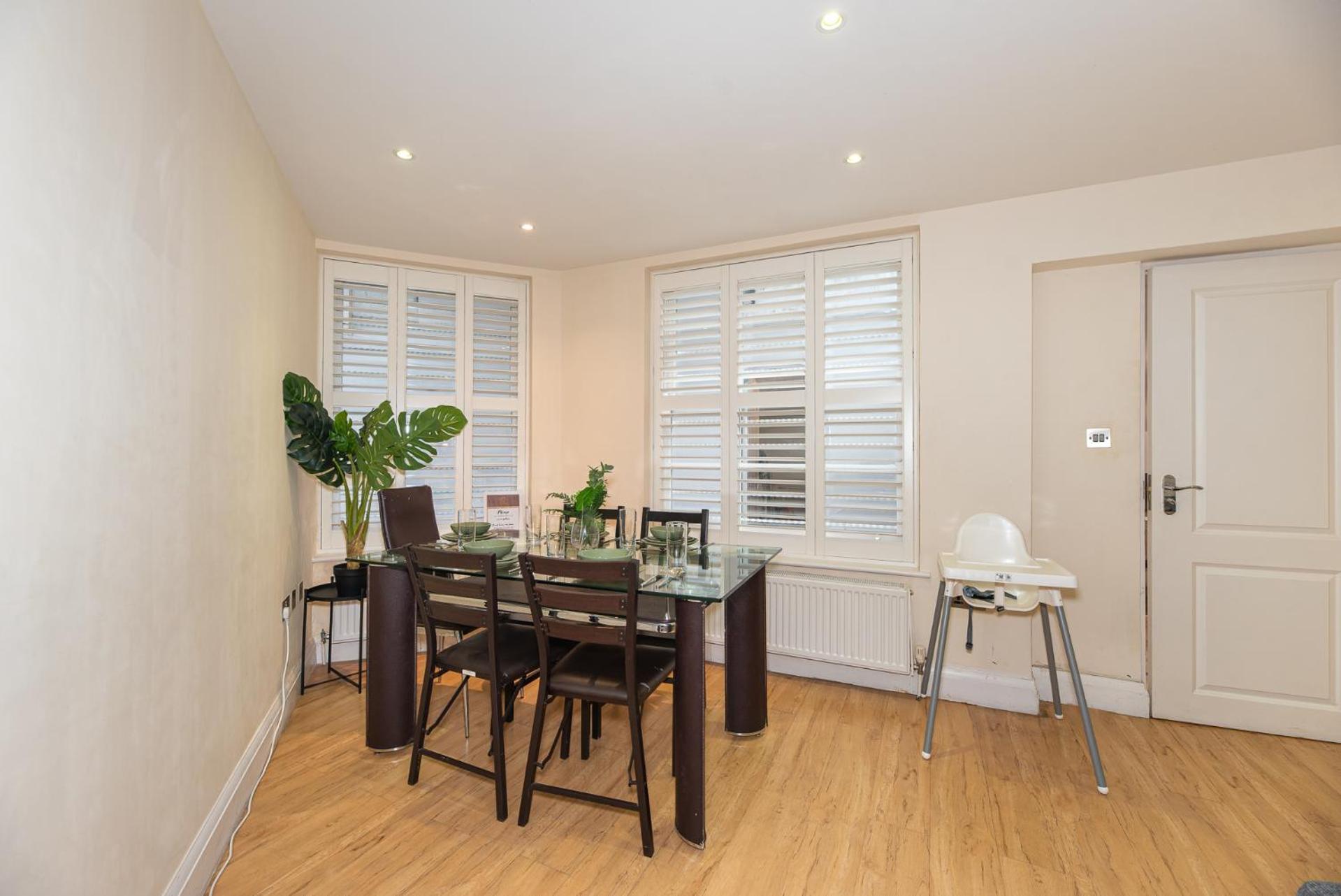 Apartamento 3 Bedroom With Private Terrace In Pimlico, Westminster, Victoria Londres
