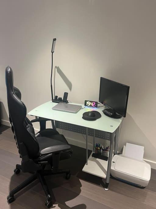 Lushpen - O2 Arena Appartement *