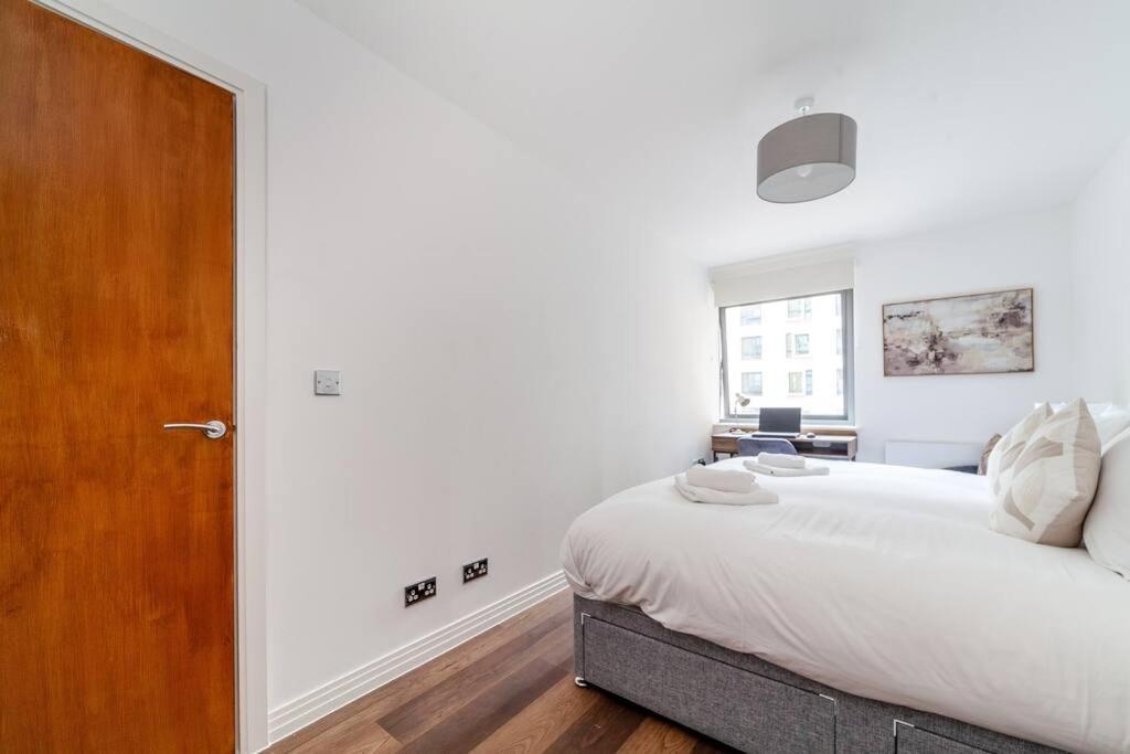 Apartamento Cozy & Stylish 2-bed Flat In Trentham Ct,