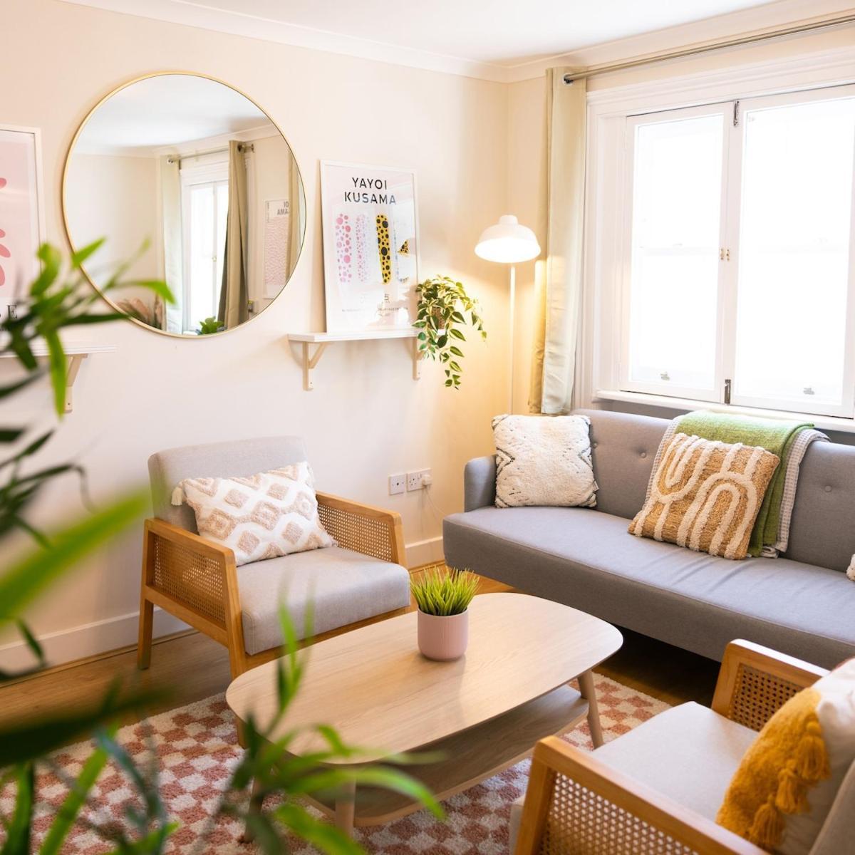 Centre Hideaway 100m From Trafalgar Square *