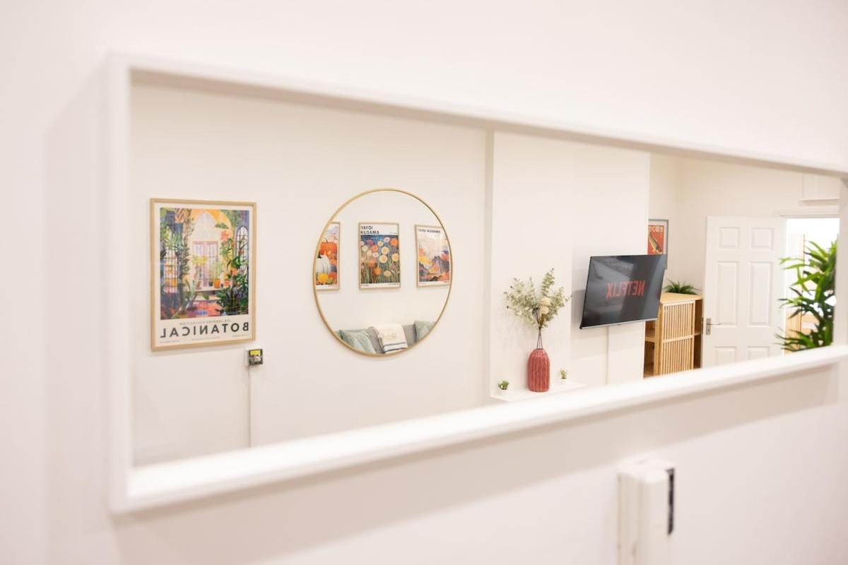 Bright And Cosy 100m From Trafalgar Square