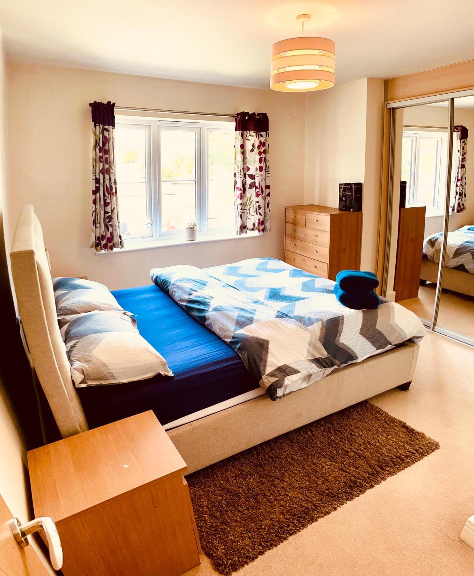 Apartment 2 Bed Luxury Flat Nxt To Station *