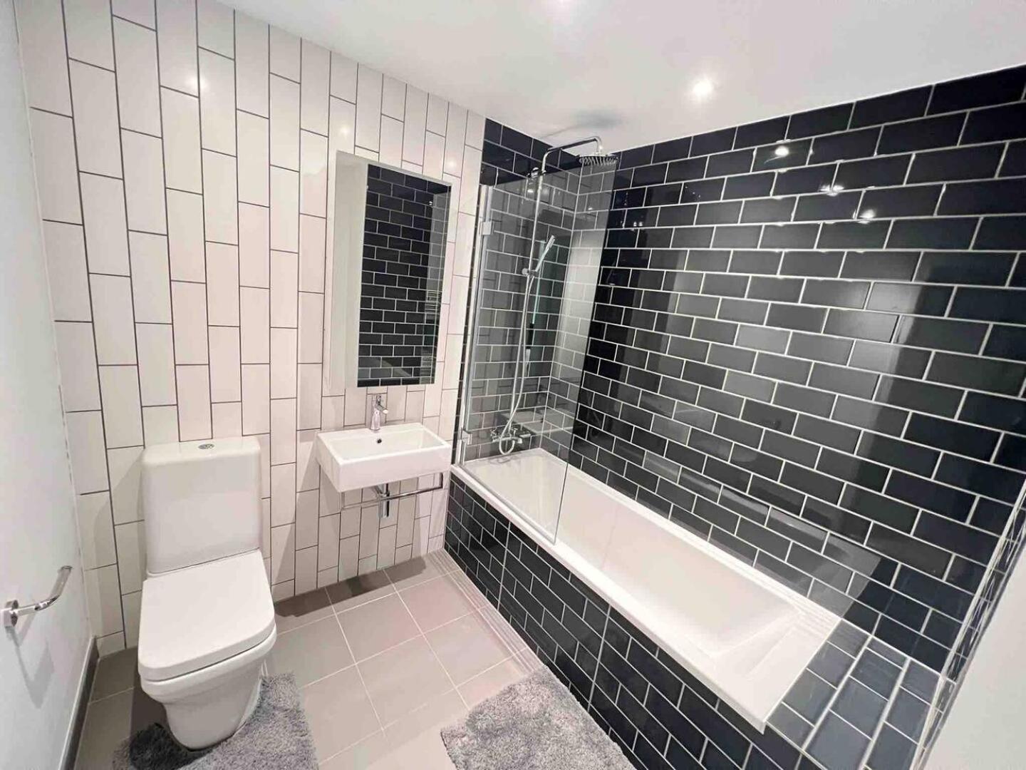 Ds - Entire 1 Bedroom * Londres