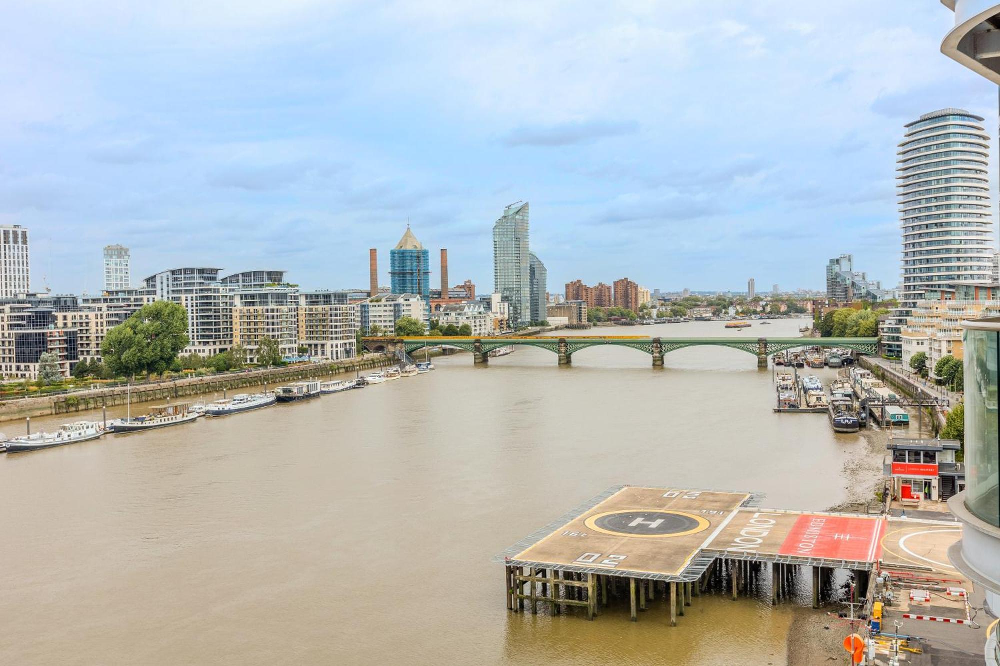 Upscale Riverfront 1br Flat, Prestigious Battersea Appartement *