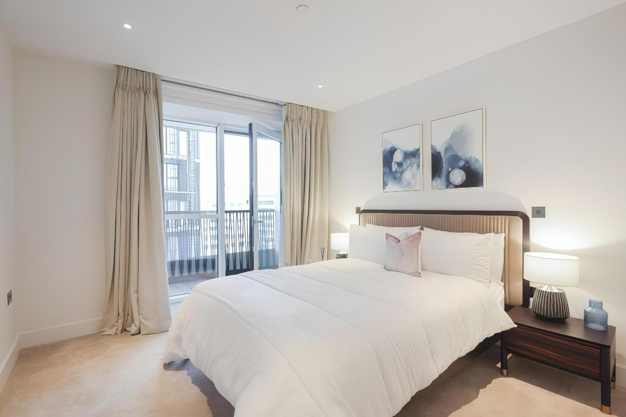 Fabulous Westfield 2 Bed Londres