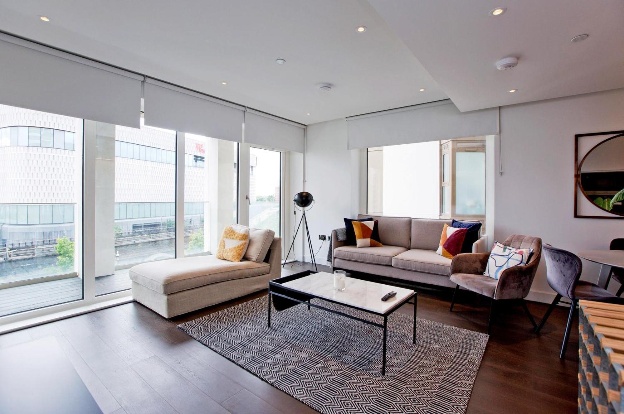 Apartamento Fabulous Westfield 2 Bed Londres