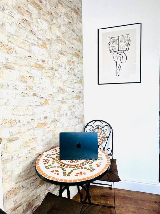 Quiet Beautiful 4 Person Camden Flat W Kitchen Apartamento