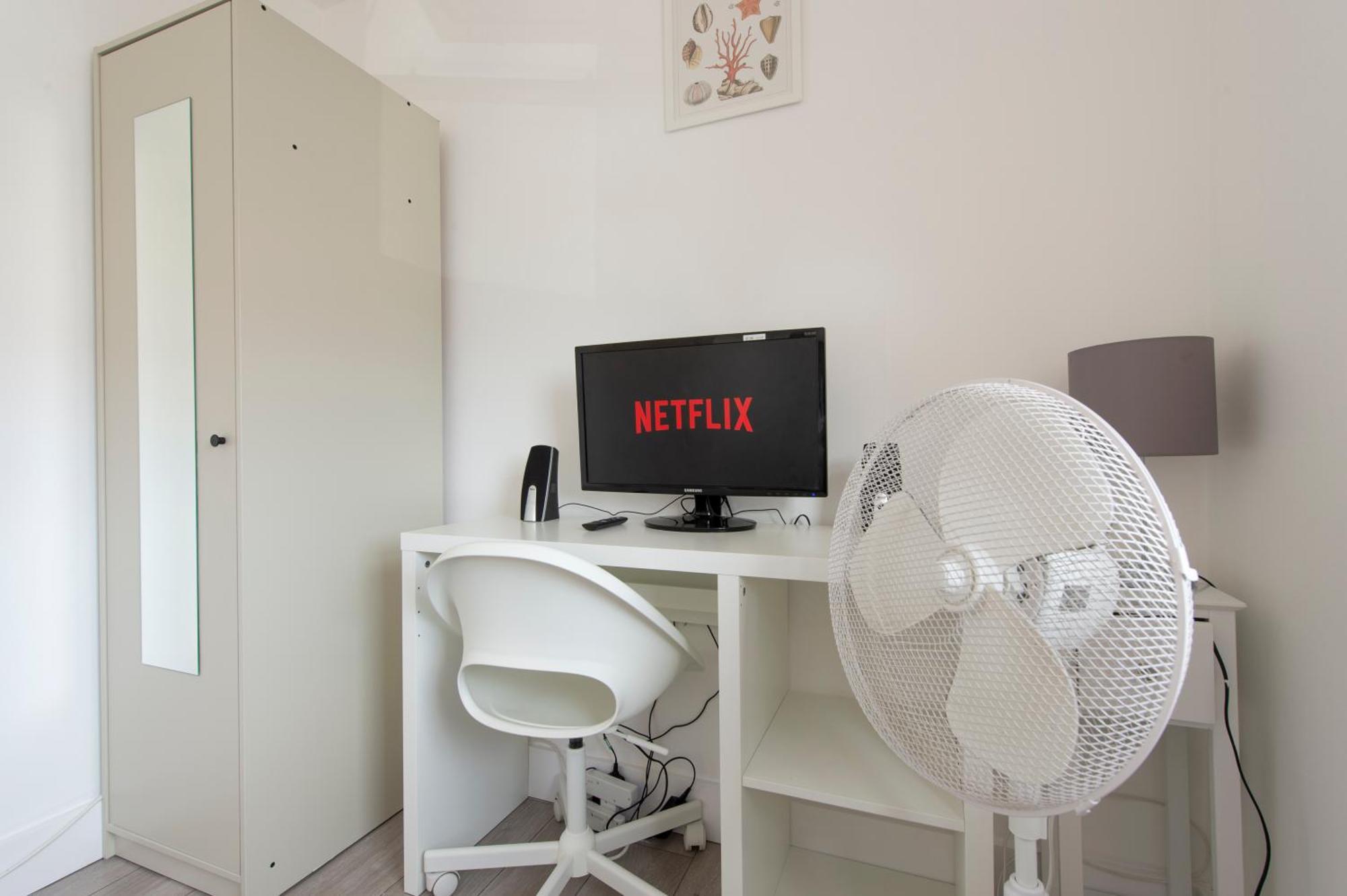 Stylish 2 Bed House Near O2 Arena, Excel & Airport Hébergement de vacances Londres