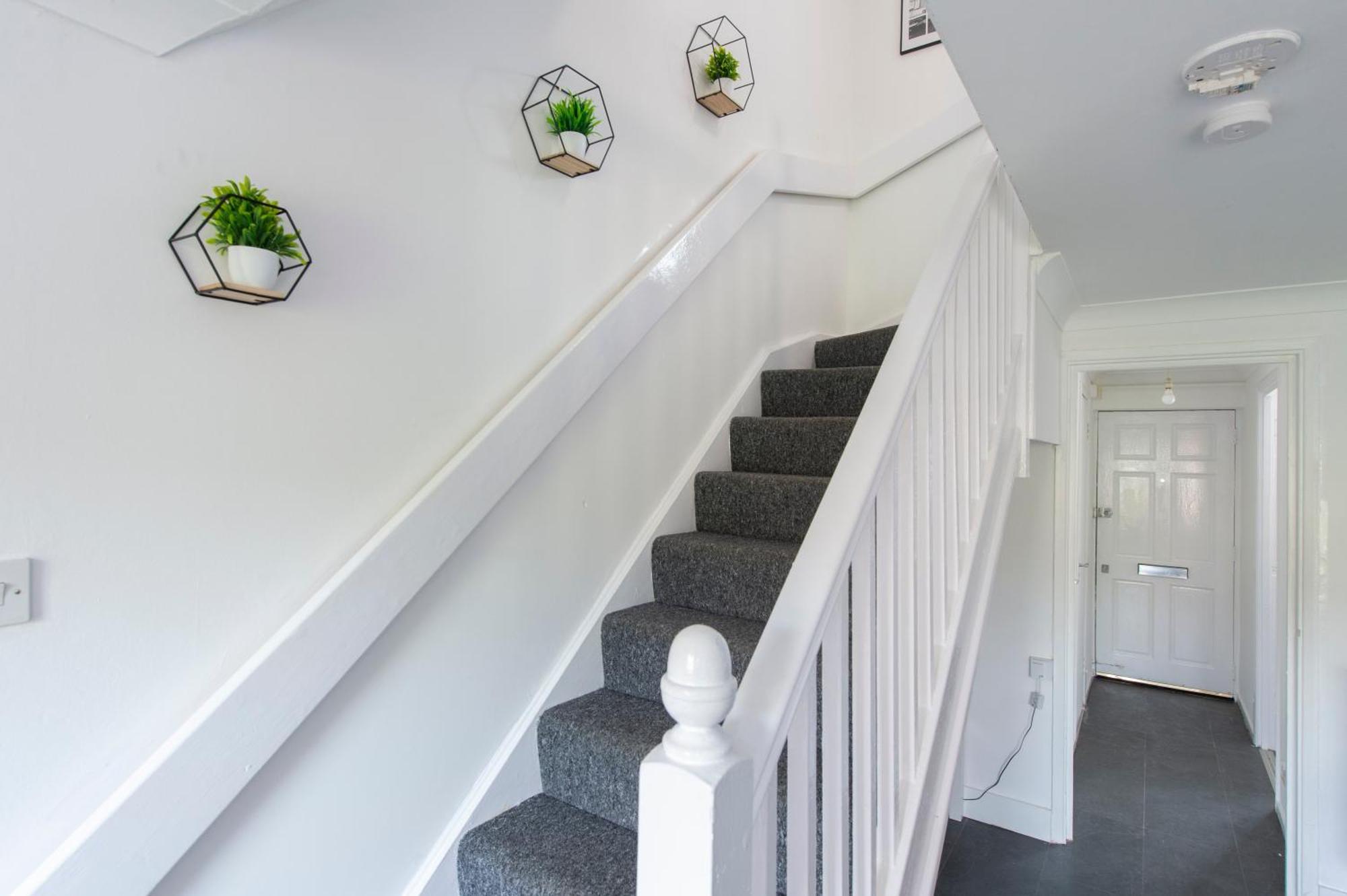 Stylish 2 Bed House Near O2 Arena, Excel & Airport Hébergement de vacances *
