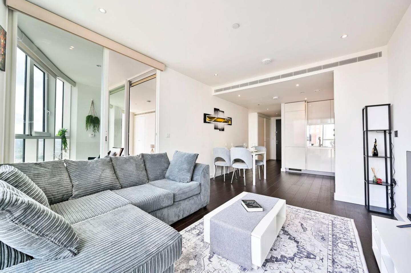 Apartamento Luxury High-rise 21st Floor 2 Bedroom 2 Bath Flat Londres