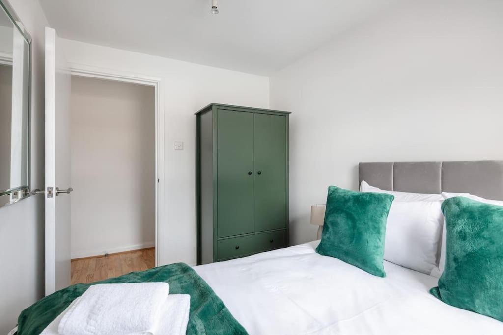 Bright N' Charming Air Conditioned Two Bed In Heart Of Apartamento Londres