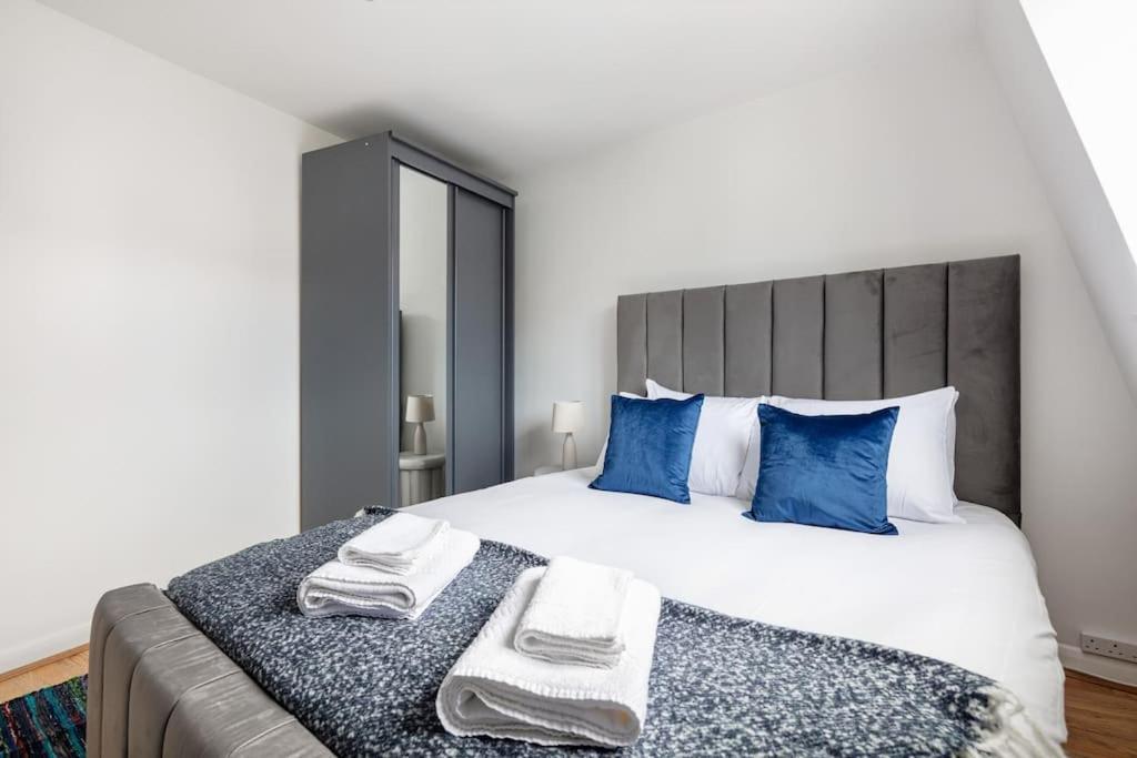 Apartamento Bright N' Charming Air Conditioned Two Bed In Heart Of