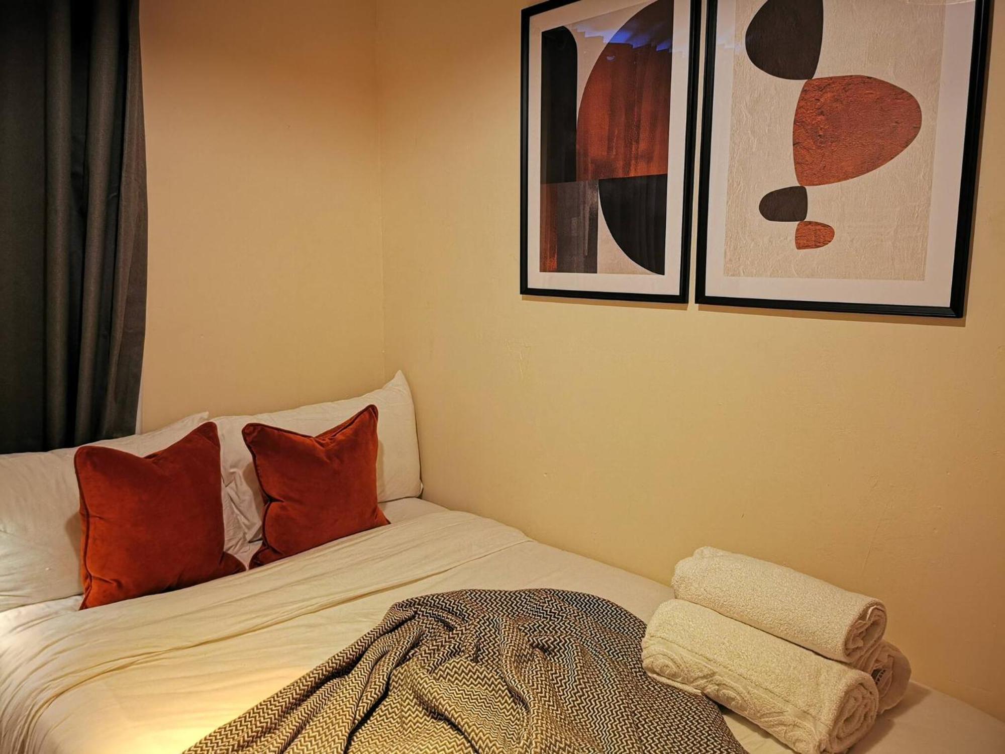Cozy Near O2 Arena *