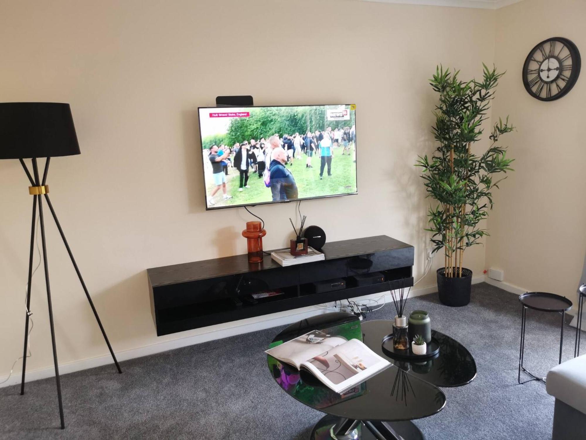 Cozy Near O2 Arena *