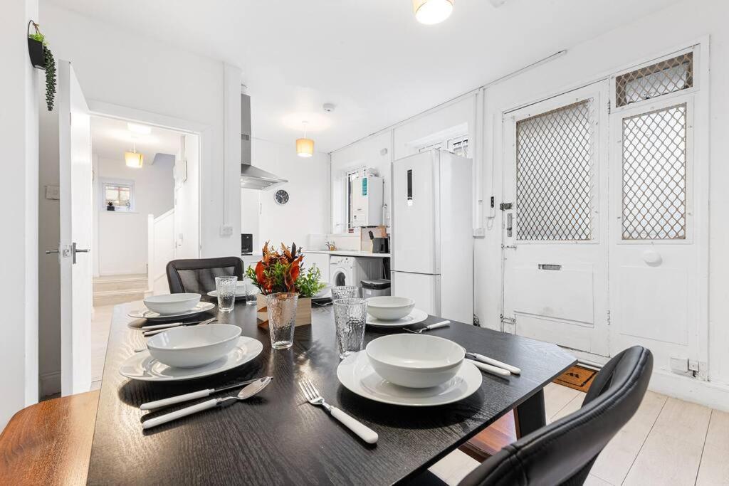 Apartment Near Kings Cross Sleep 12 Sp7 London