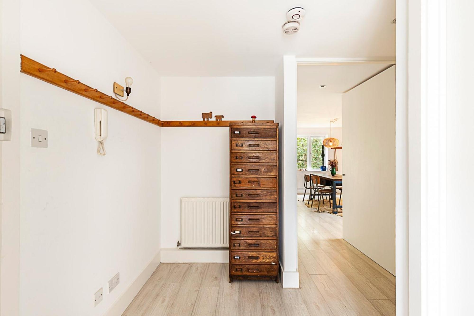 Tranquil 2 Bedroom In East Appartement Londres