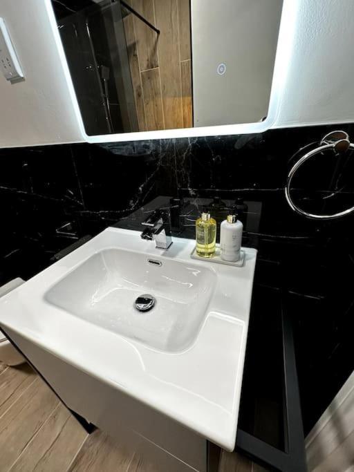 Stylish Flat In Notting Hill * Londres