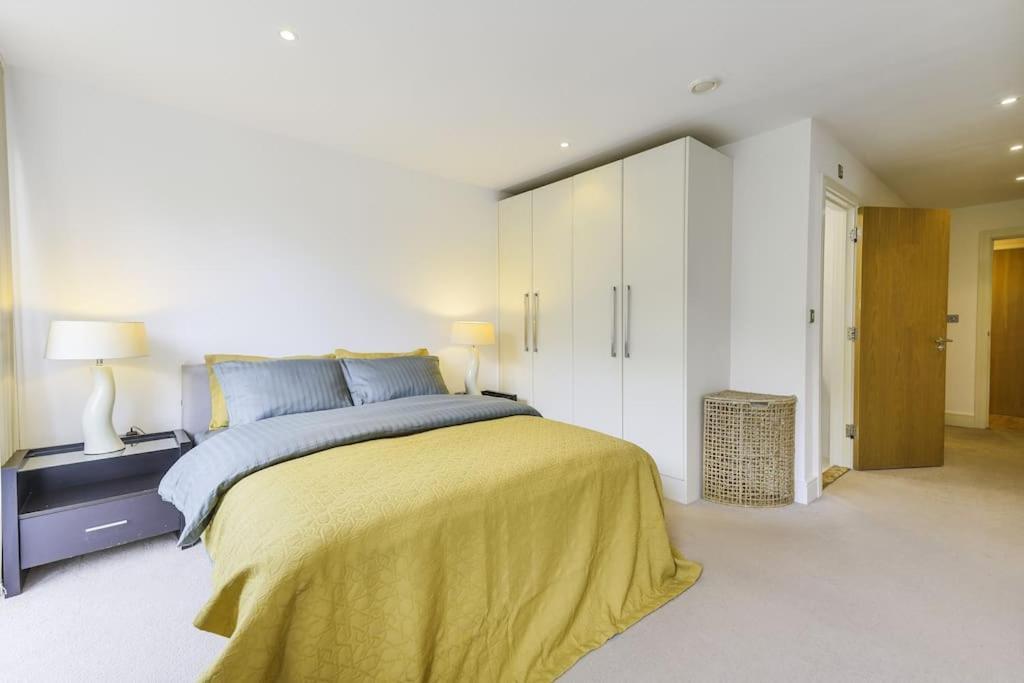 Apartamento Luxurious 2-bedroom Londres