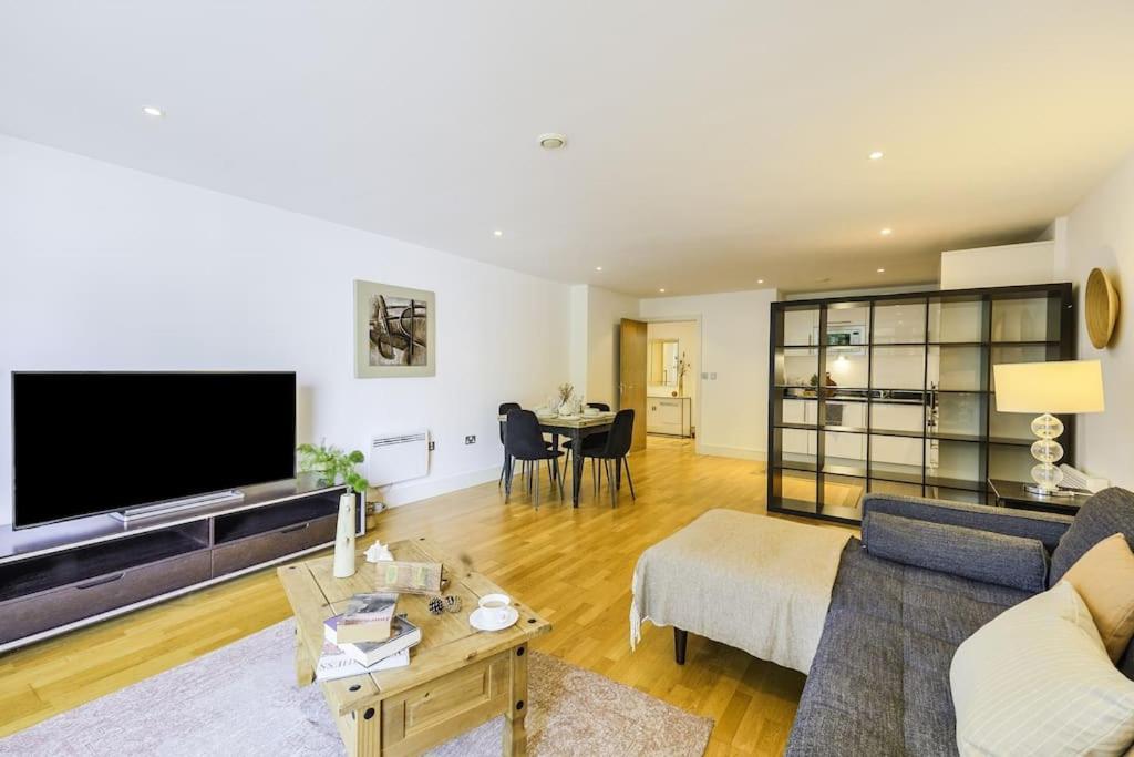 Apartamento Luxurious 2-bedroom Londres