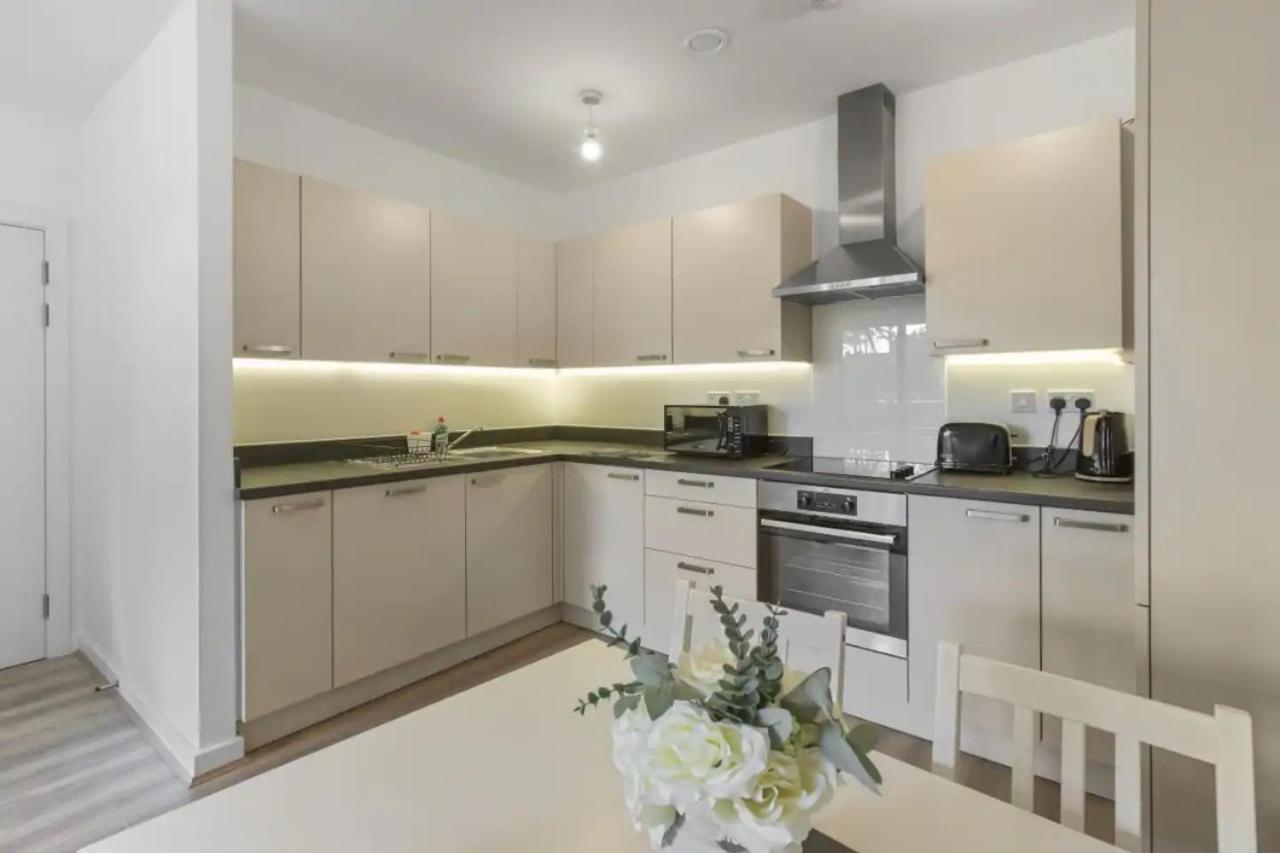 Apartamento Centrally Located - Modern - 2bed - 2bath Londres