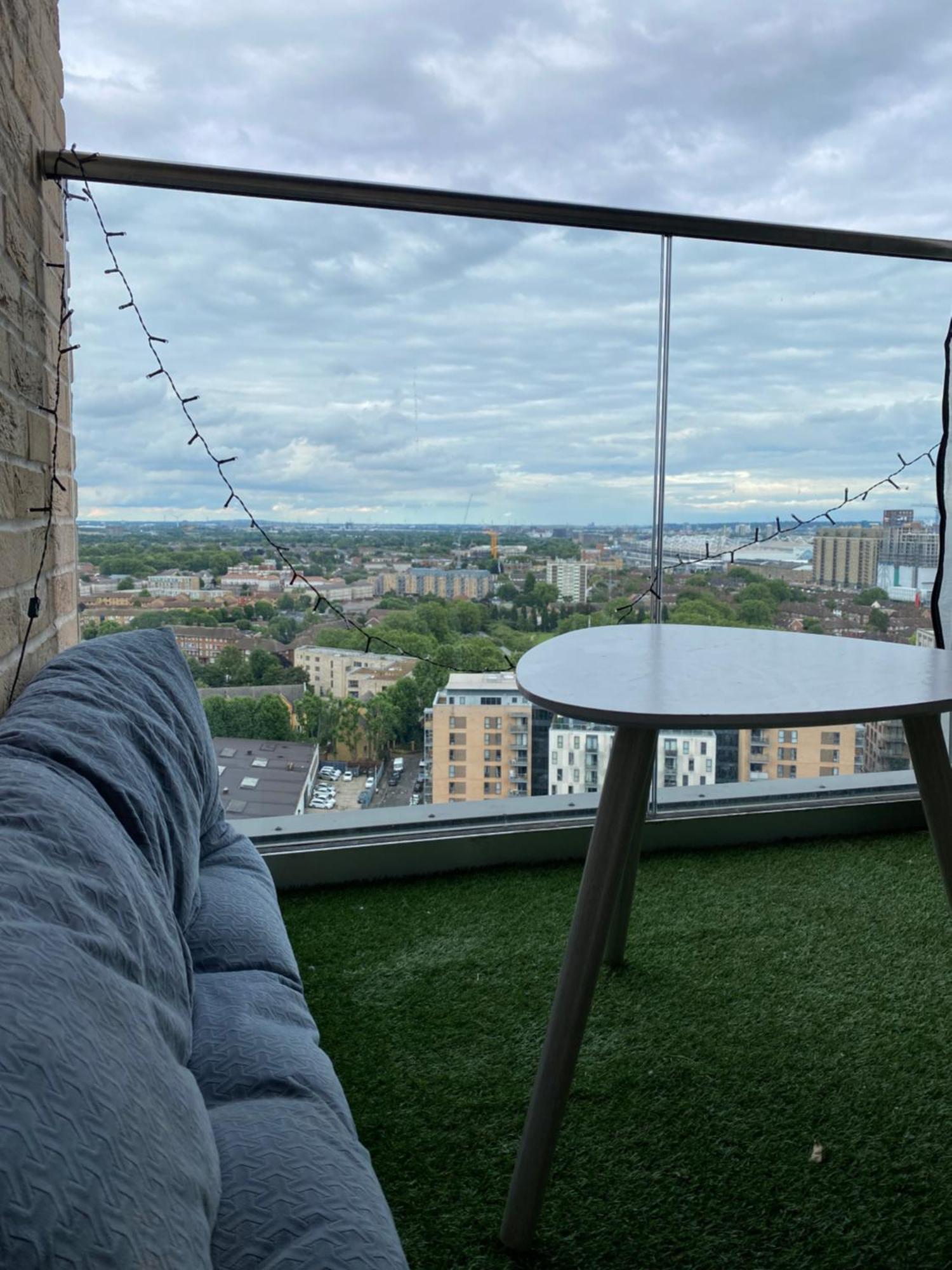 Apartment Cozy Flat With Stunning Views
