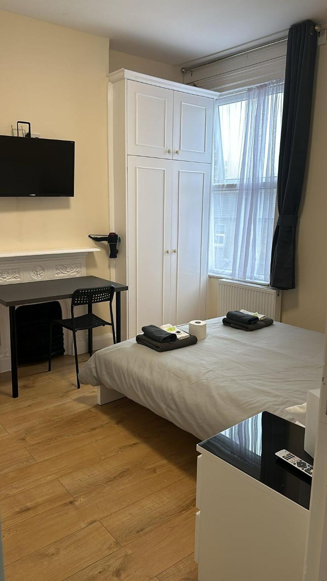 Station Apartment