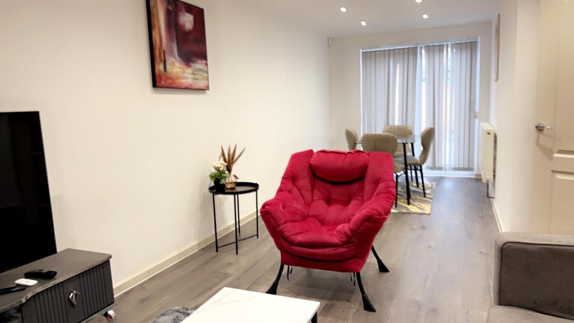 Hébergement de vacances Redline Homes *