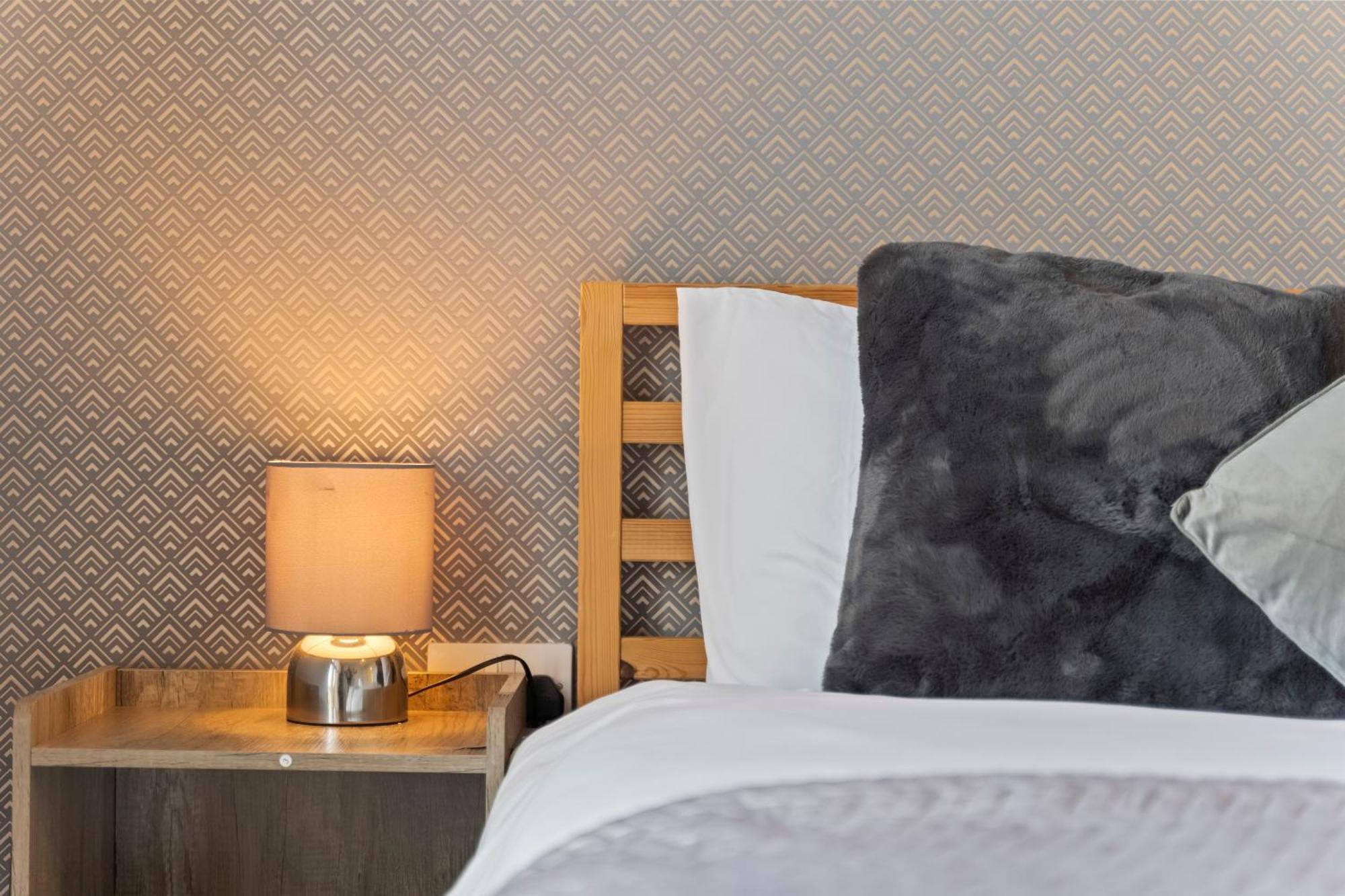 Spectacular 3Br 2Bath Rooftop Sky-Views With Parking Apartamento