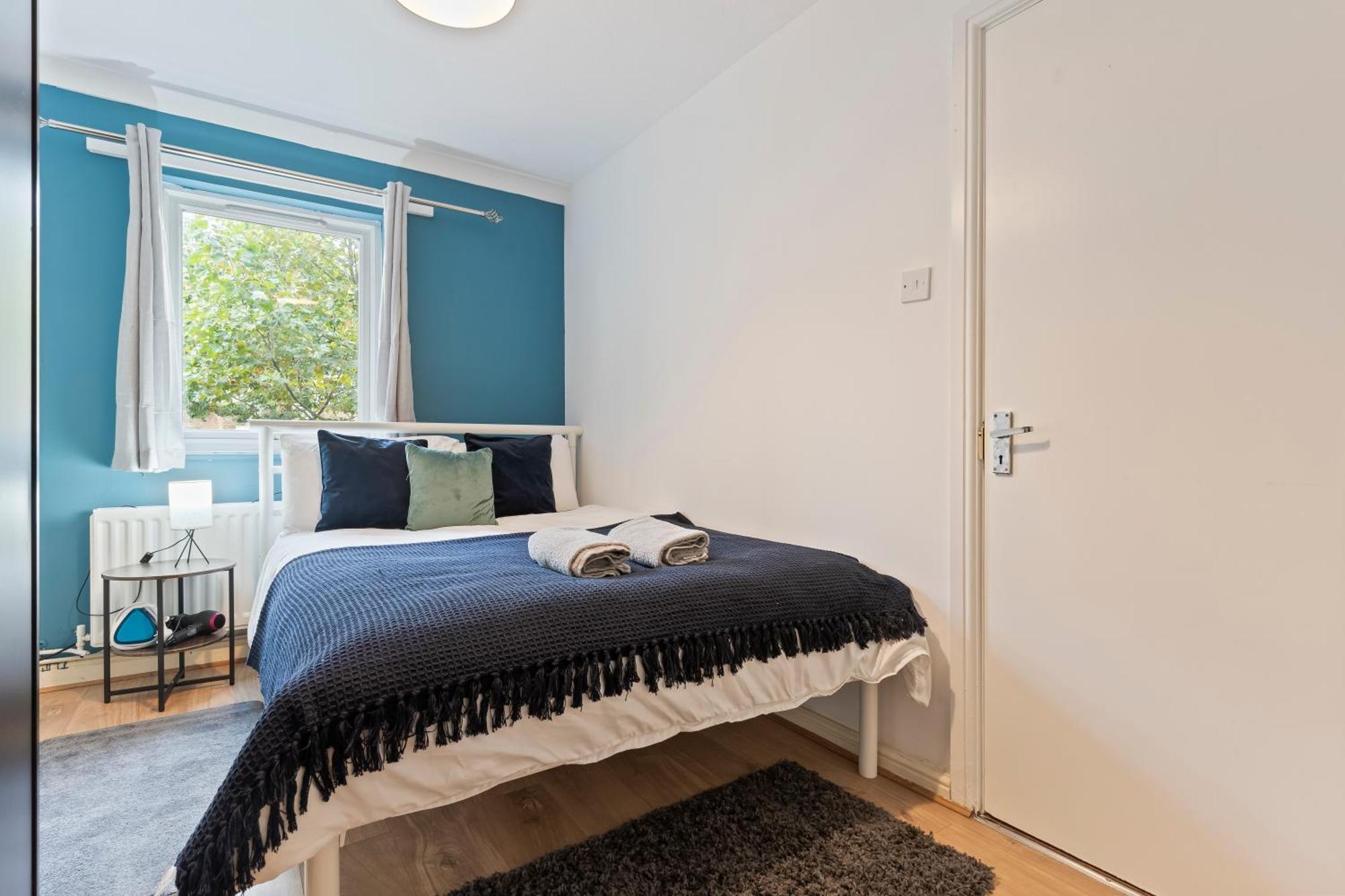 Lovely 4Br House In The City With Parking Londres