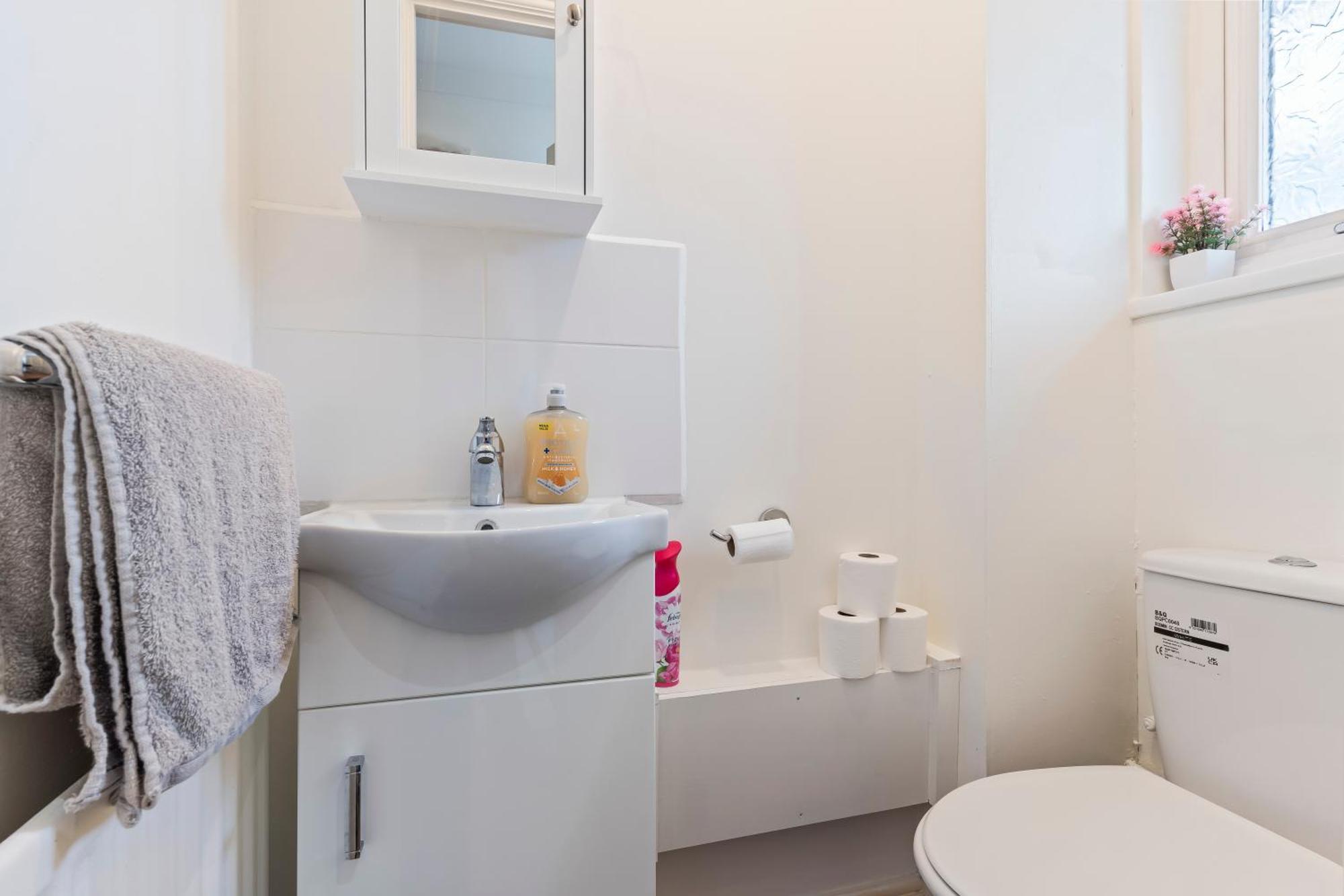 Lovely 4Br House In The City With Parking * Londres