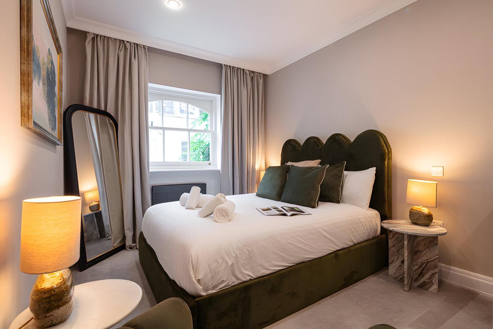Impressive 5beds House In South Kensington London