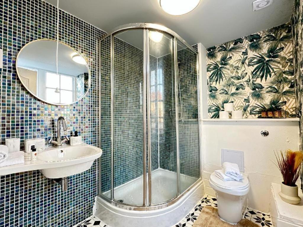 Three Bedroom Near Marble Arch Apartamento