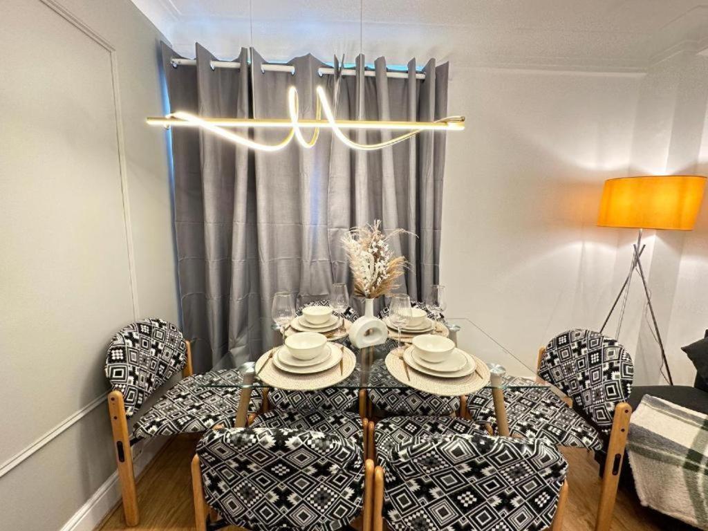 Three Bedroom Near Marble Arch