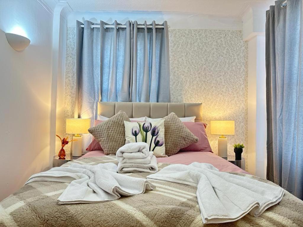 Three Bedroom Near Marble Arch *