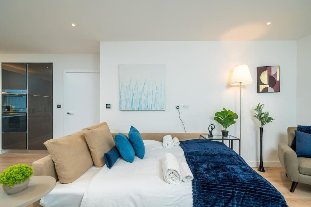 Luxury Kew Bridge Balcony Free Parking Appartement *