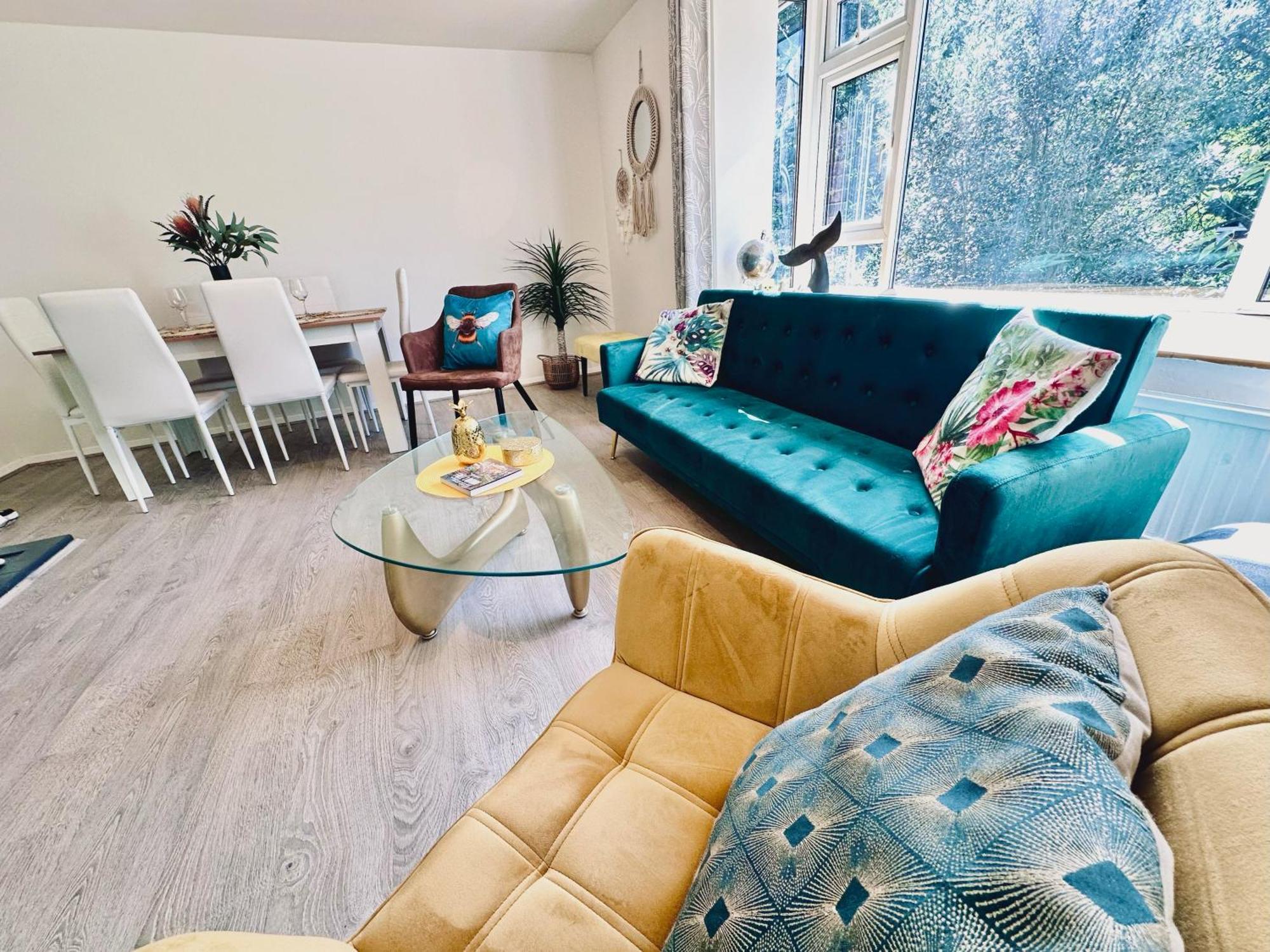Apartamento Spacious, Stylish Close To Transport *