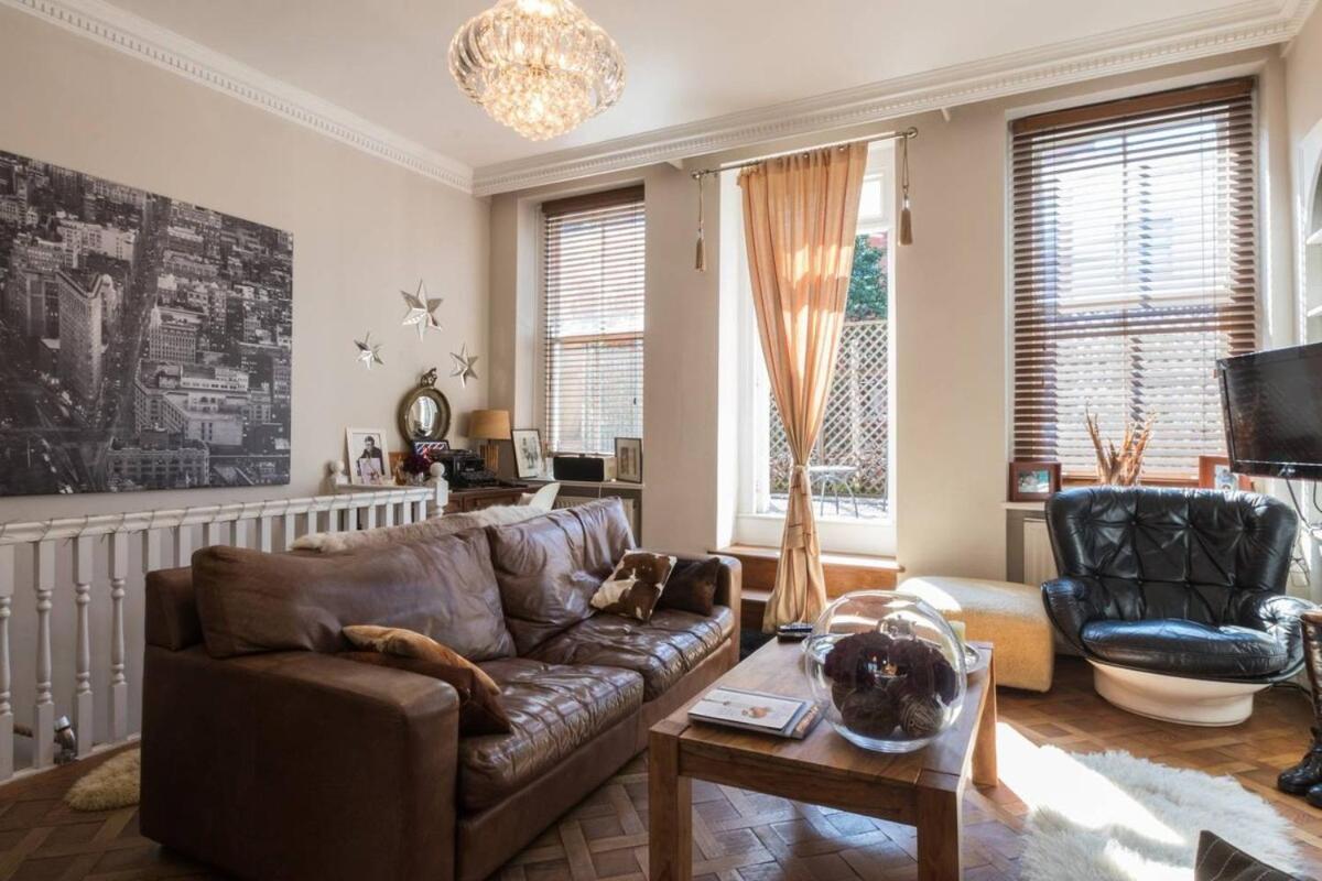 Stylish 1-bed With A Roof Terrace * Londres