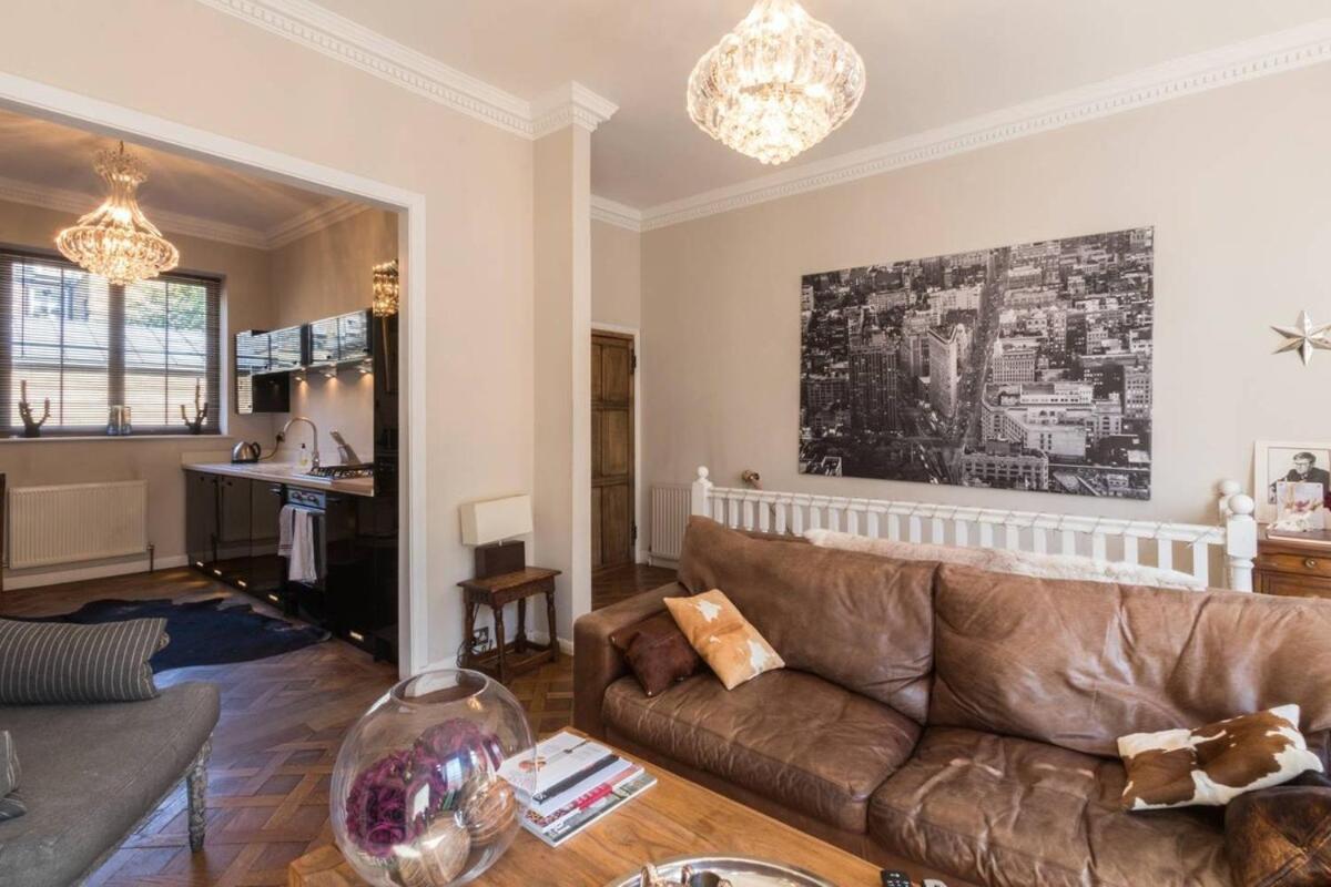 Stylish 1-bed With A Roof Terrace Appartement Londres