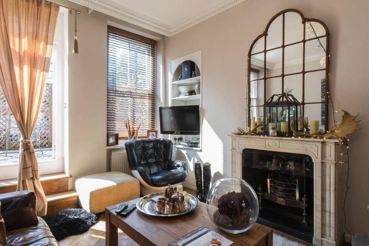 Stylish 1-bed With A Roof Terrace